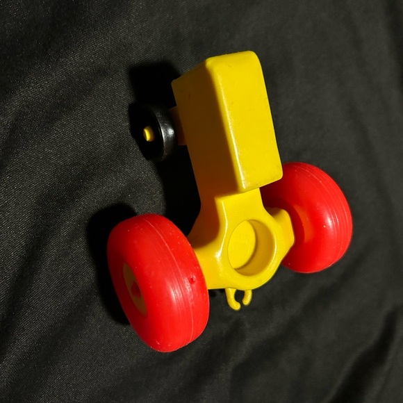 Vintage Fischer Price toy tractor for little people - Picture 2 of 7